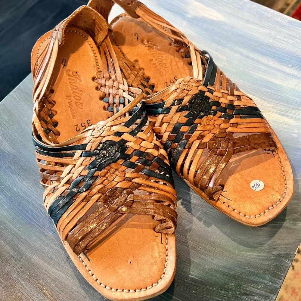 Indios Huarache Sandals authentic